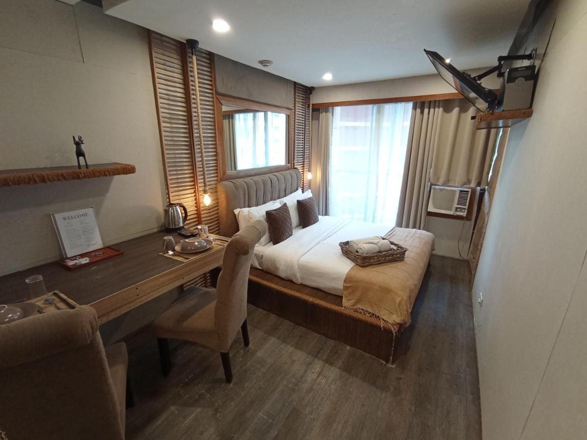 The Staycation - Serviced Rooms 马尼拉 外观 照片